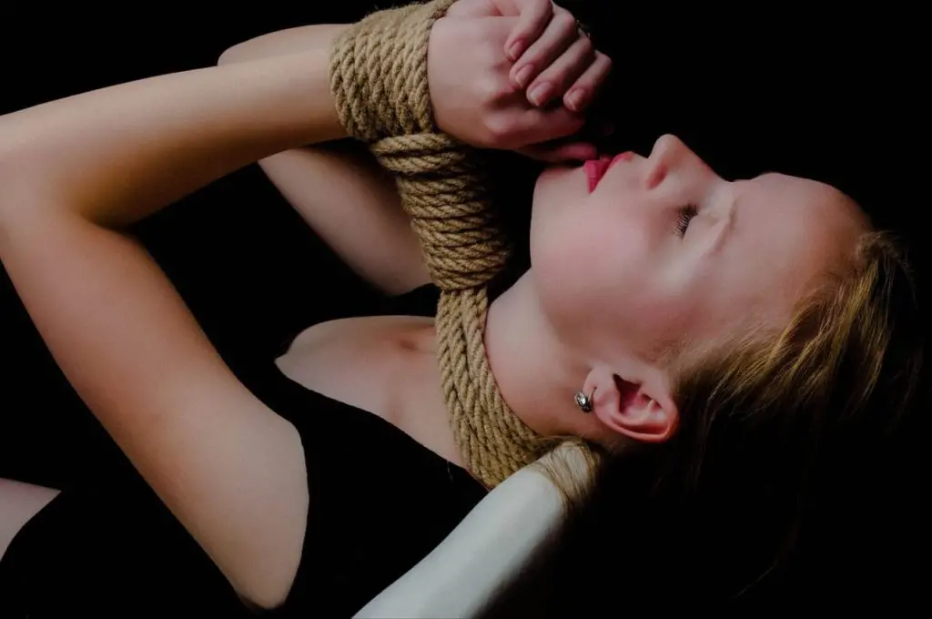 rencontres BDSM : shibari photo